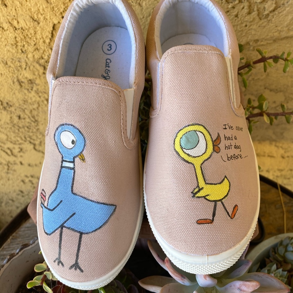 The pigeon finds a hot dog inspired kid shoes
